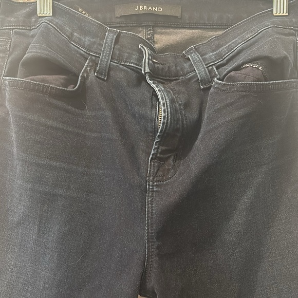 Jeans - Picture 2 of 3